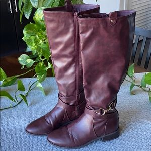 ✨JustFab Knee-high Brown Boots with Gold Detail✨